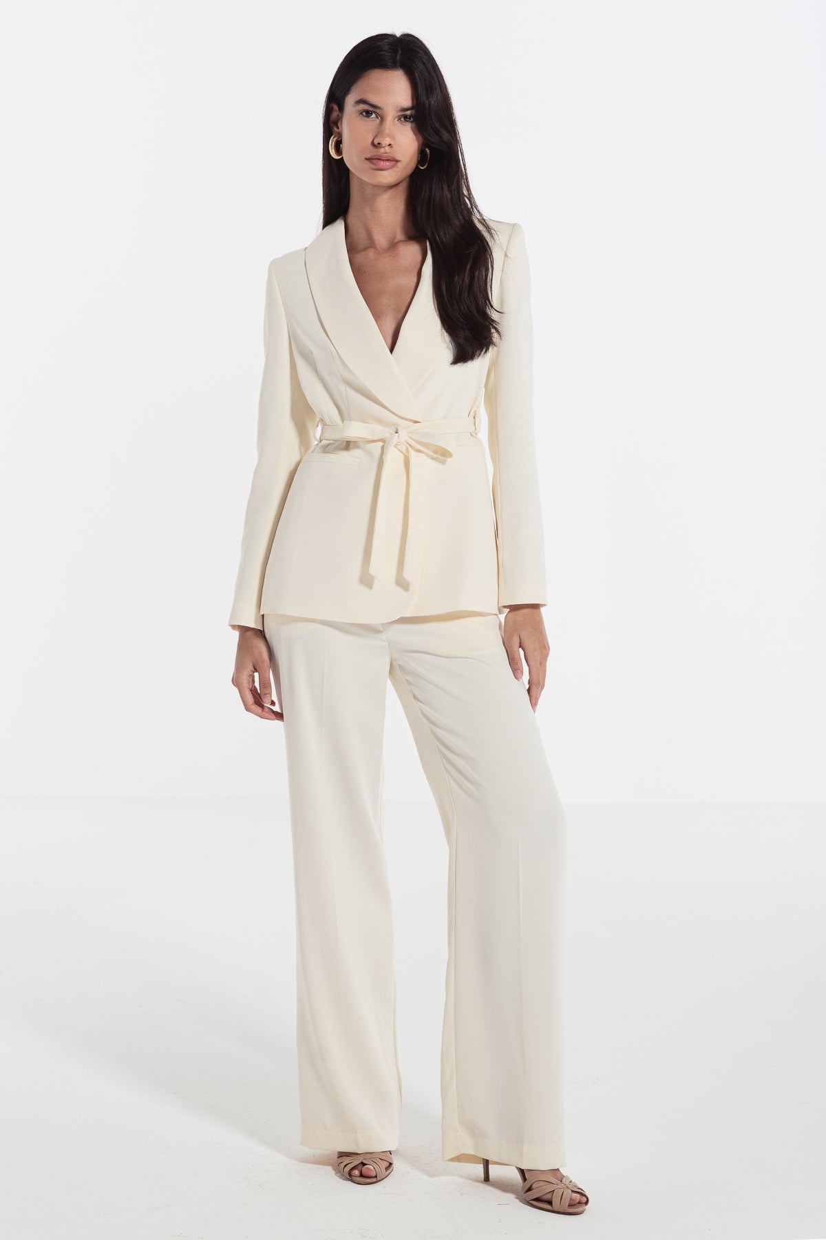 woman suit long sleeve with self tie belt ivory